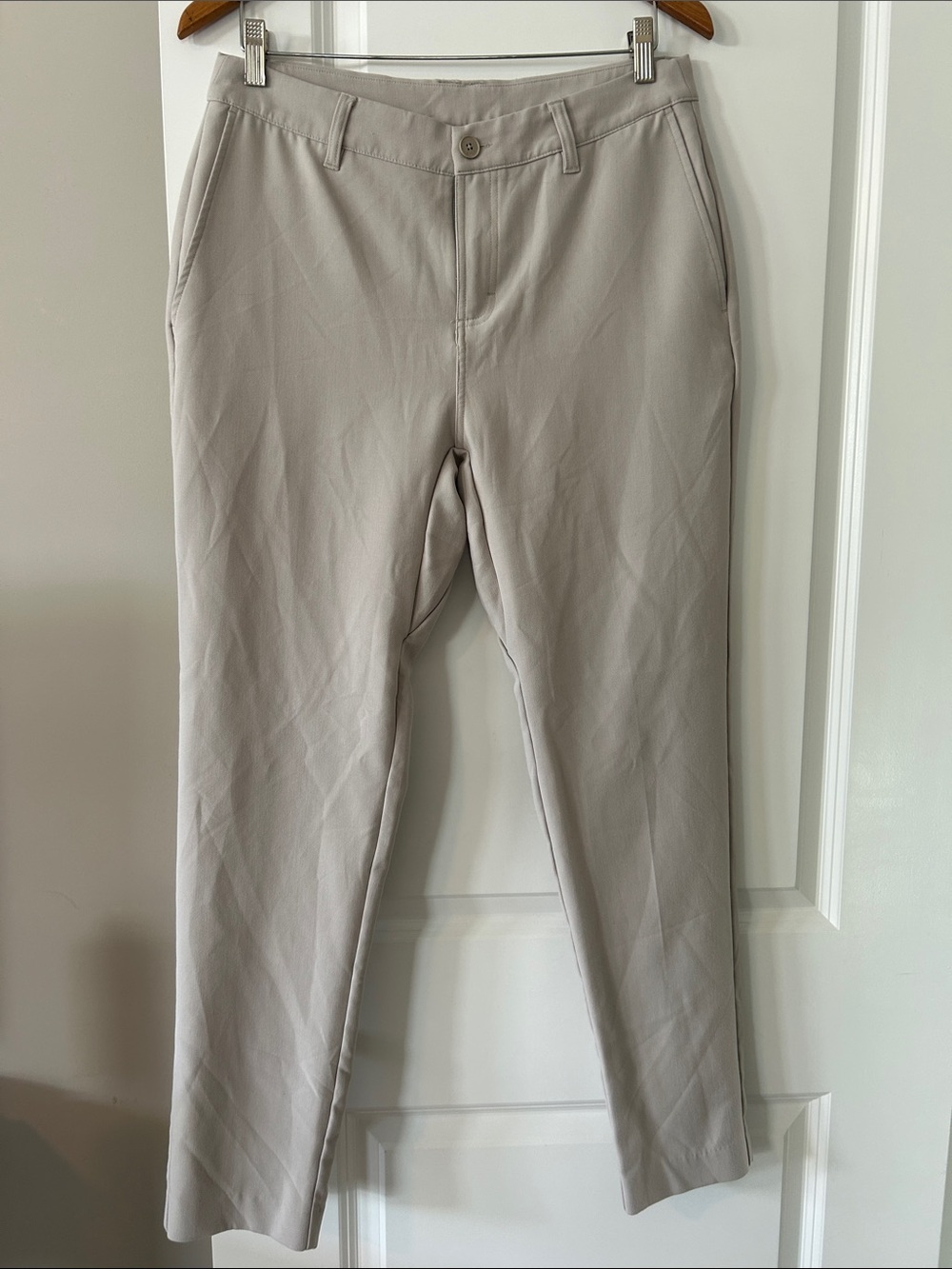 BYLT Premium Basics Sz 33 w MEASUREMENTS Khaki Pants w Logo Activewear Stretch